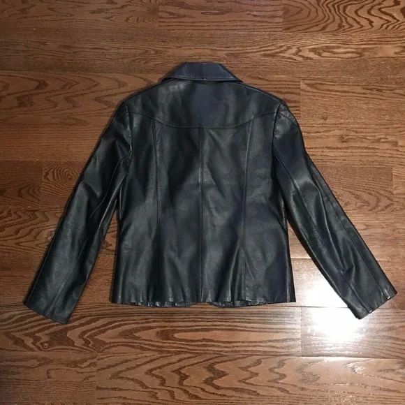 Vintage Black Leather Blazer - Picture 5 of 6
